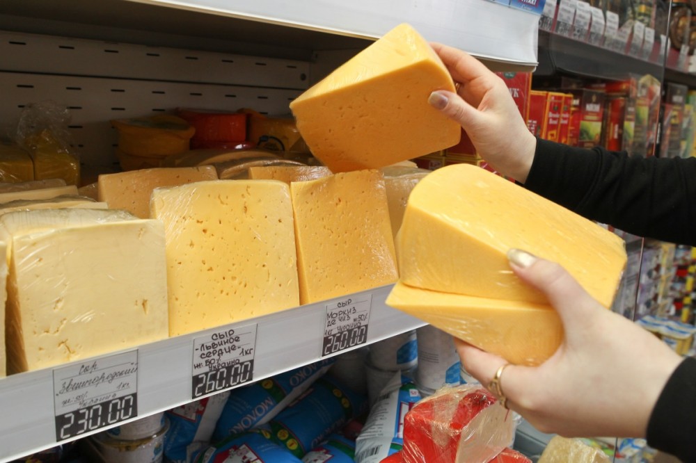 Правительство не защитило россиян от продуктового фальсификата