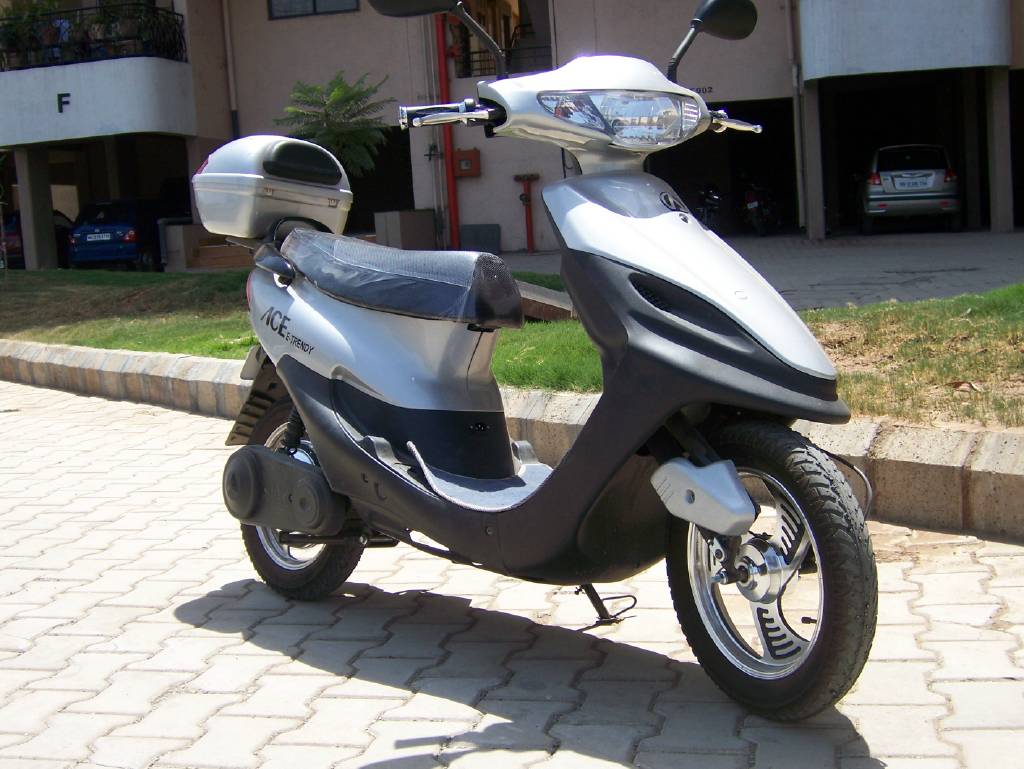 Профессиональный ремонт скутеров мастерами из «World of moto»