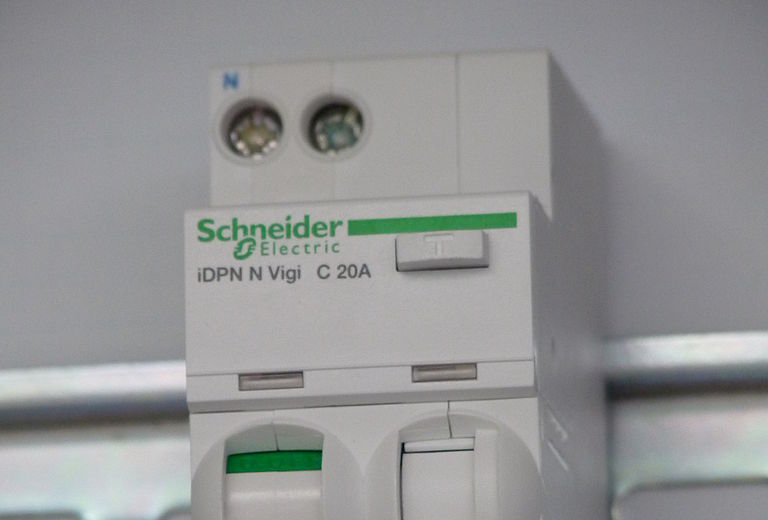 Высококачественная и эстетичная продукция «Schneider Electric»