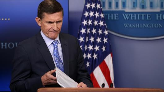 Советник президента США по нацбезопасности пострадал за связь с Москвой