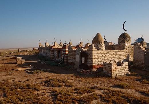 В Центральной Азии похоронные обряды приводят в соответствие с шариатом