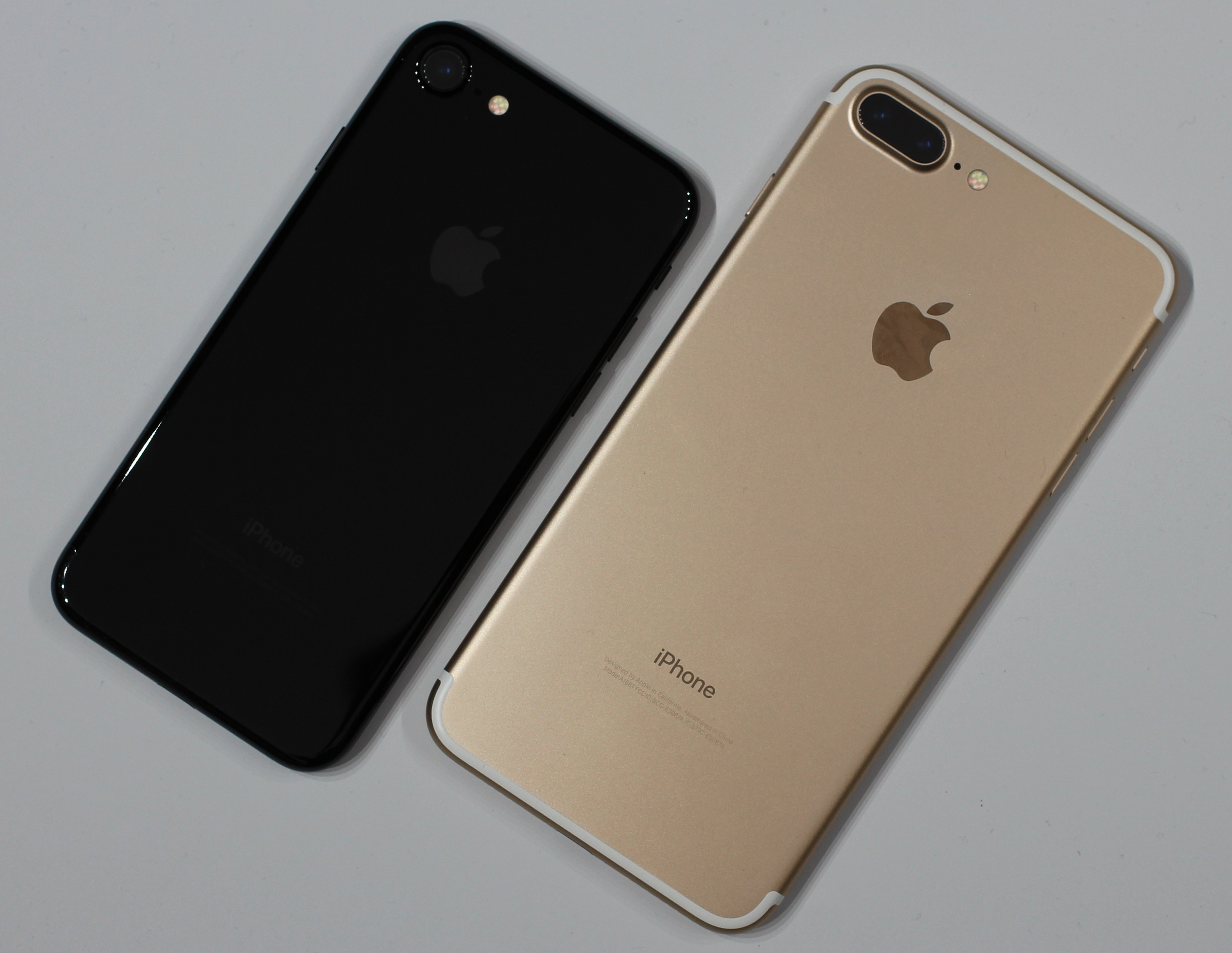 Преимущества смартфонов iPhone 7 Plus