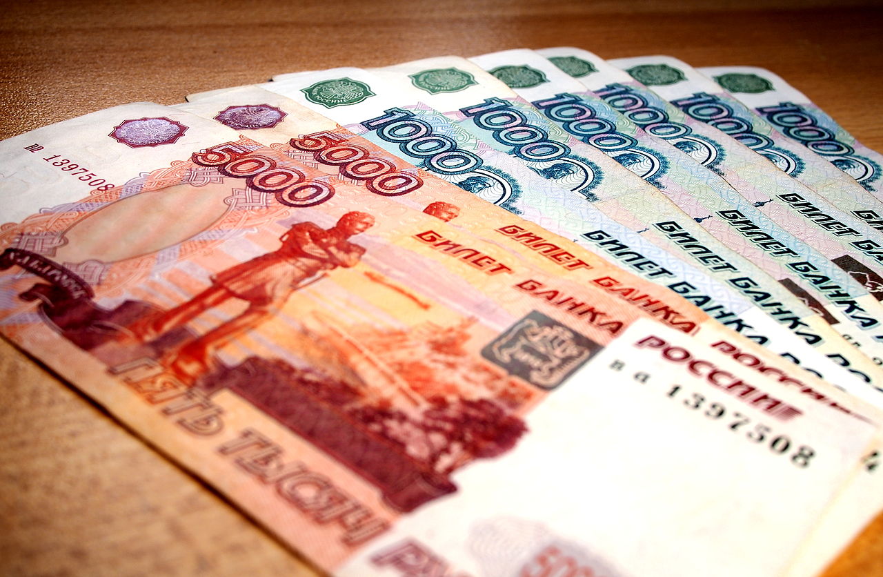 Российские ученые: где кроются источники бедности населения России?