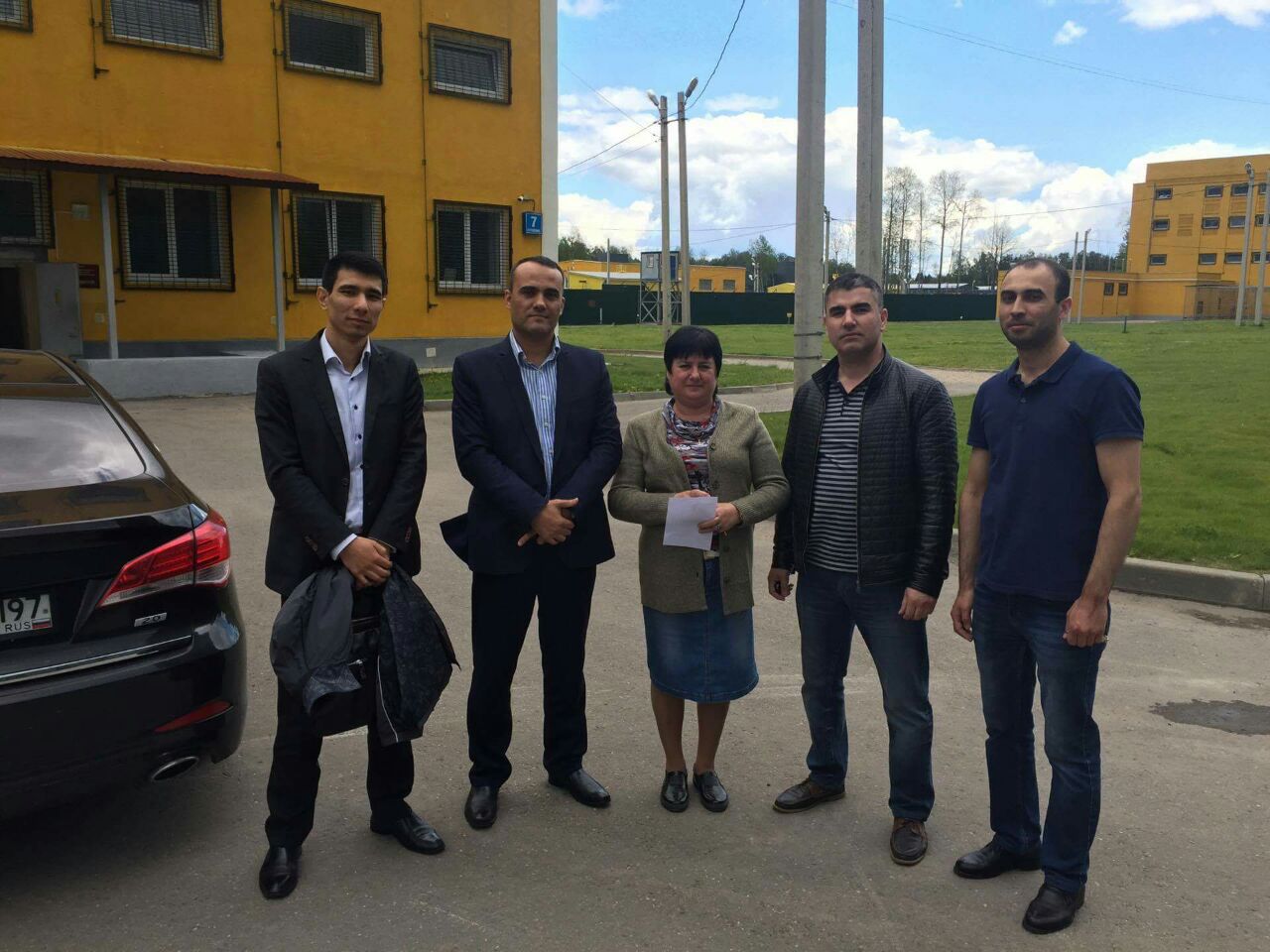 Правозащитники несут духовность на шконки