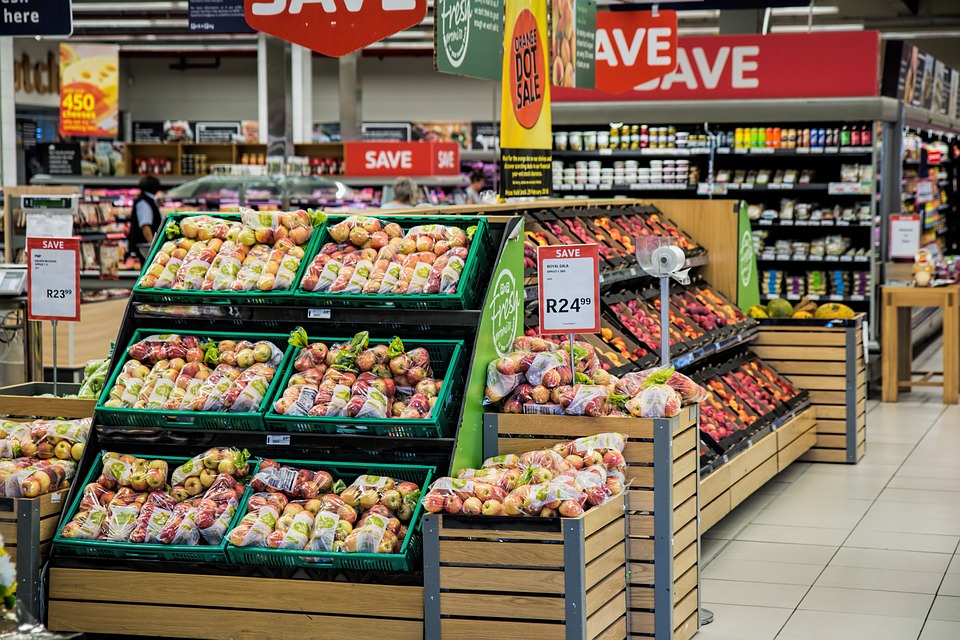 Хранение продуктов в гипермаркетах: важные правила и лучшие технологические решения