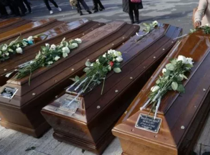 Имаму и священнику пришлось импровизировать на похоронах