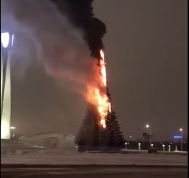 Казахстан лишился главной новогодней елки (ВИДЕО)