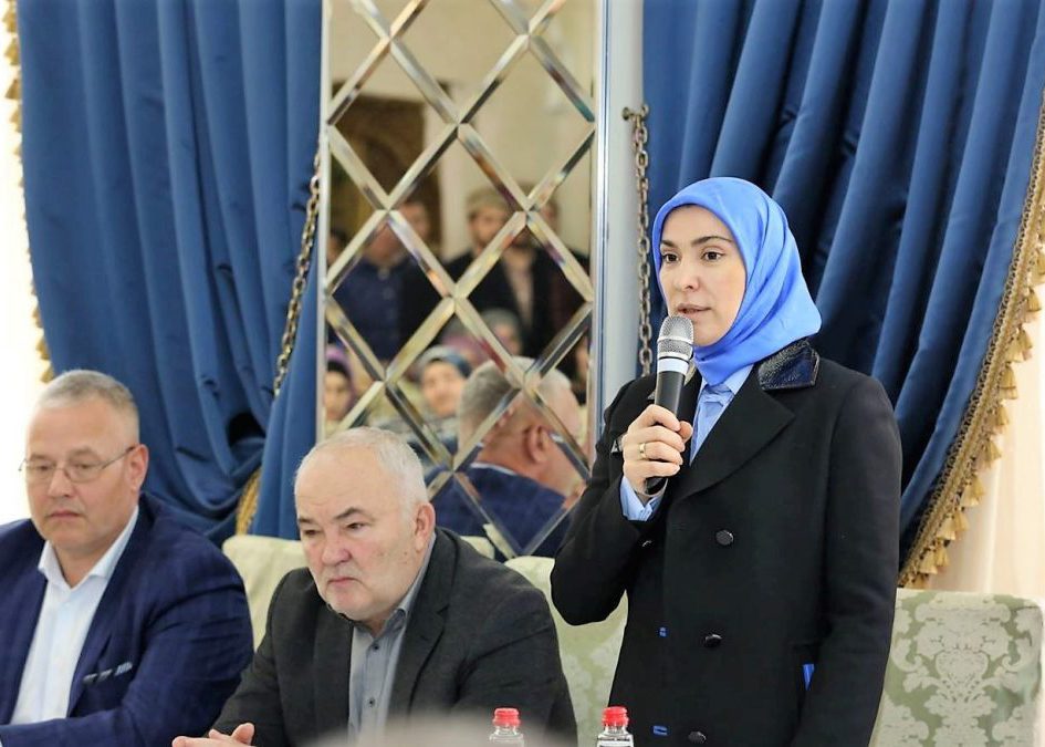 “Пешка может стать королевой”? О самовыдвижении Айны Гамзатовой