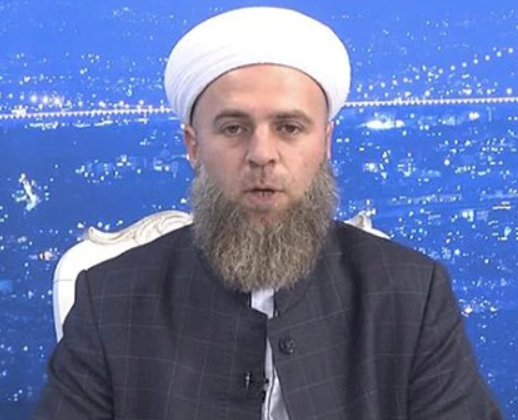 Турецкий шейх: мужчины без бороды делают бородатых гомосексуалистами (ВИДЕО)