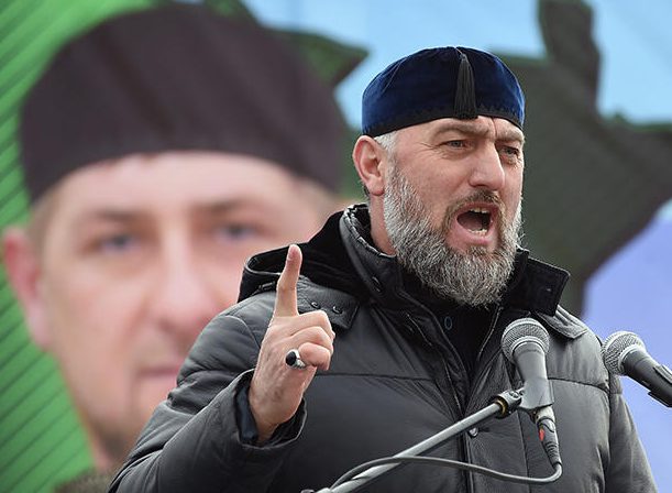 СМИ озадачились удалением Делимханова из списка друзей Кадырова в соцсети