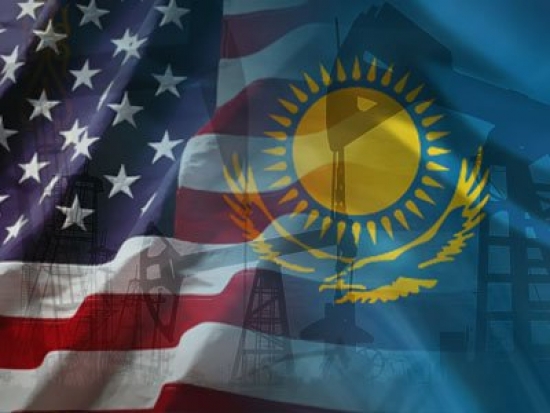 Сеанс сидения «на двух стульях» или что нужно США от Казахстана?