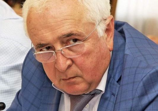 СМИ узнали о побеге дагестанского министра после обысков