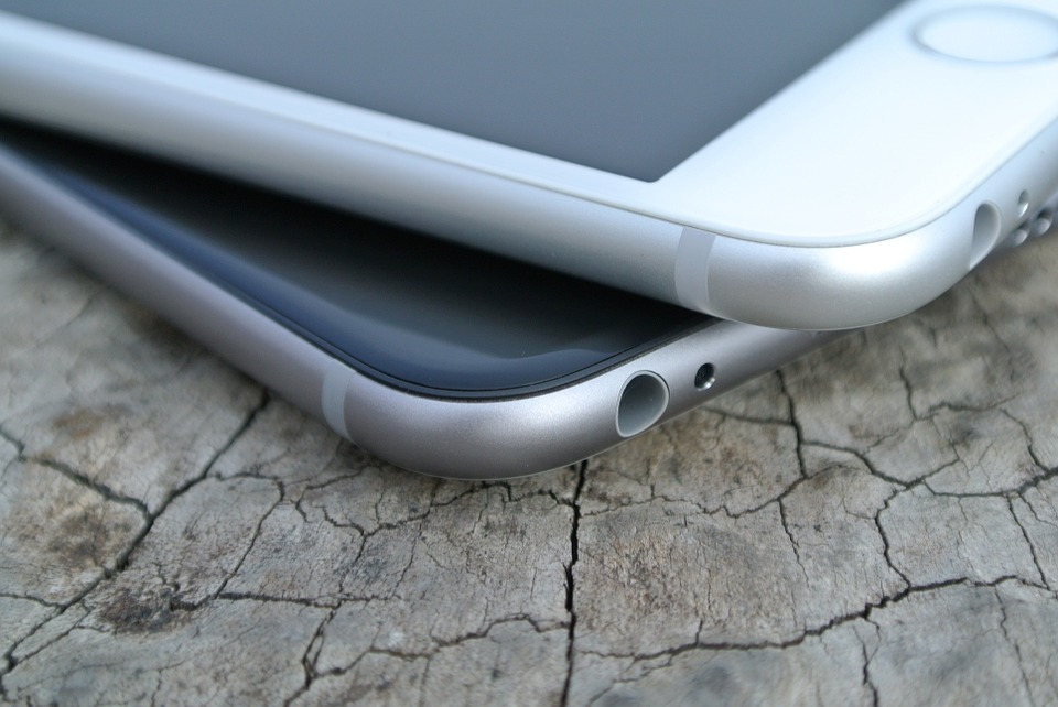 Недорогой ремонт iPhone 8, 8 Plus