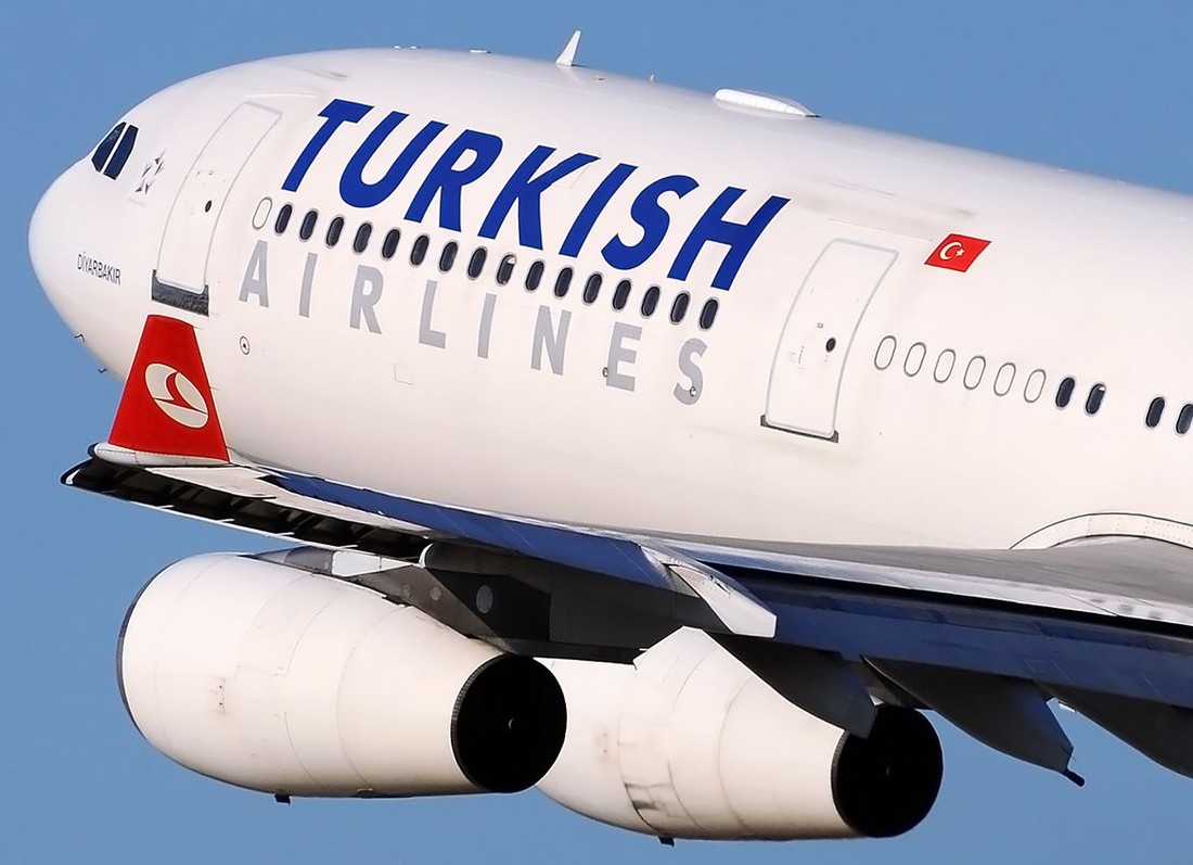 Израильские пассажиры Turkish Airlines пошутили о бомбе и пожалели об этом