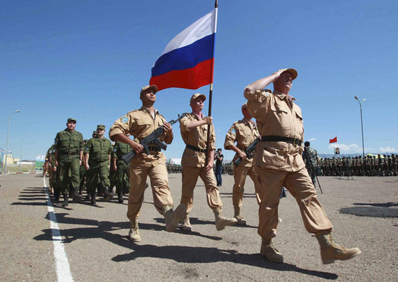 Россия экстренно наращивает боеготовность баз в Центральной Азии