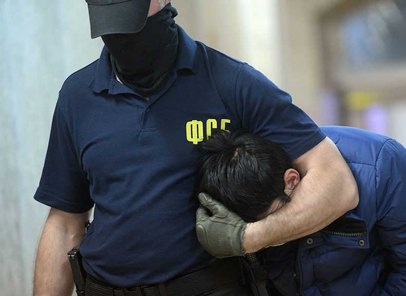 ФСБ объявила о задержании десятков игиловцев в Москве и Новом Уренгое (ВИДЕО)
