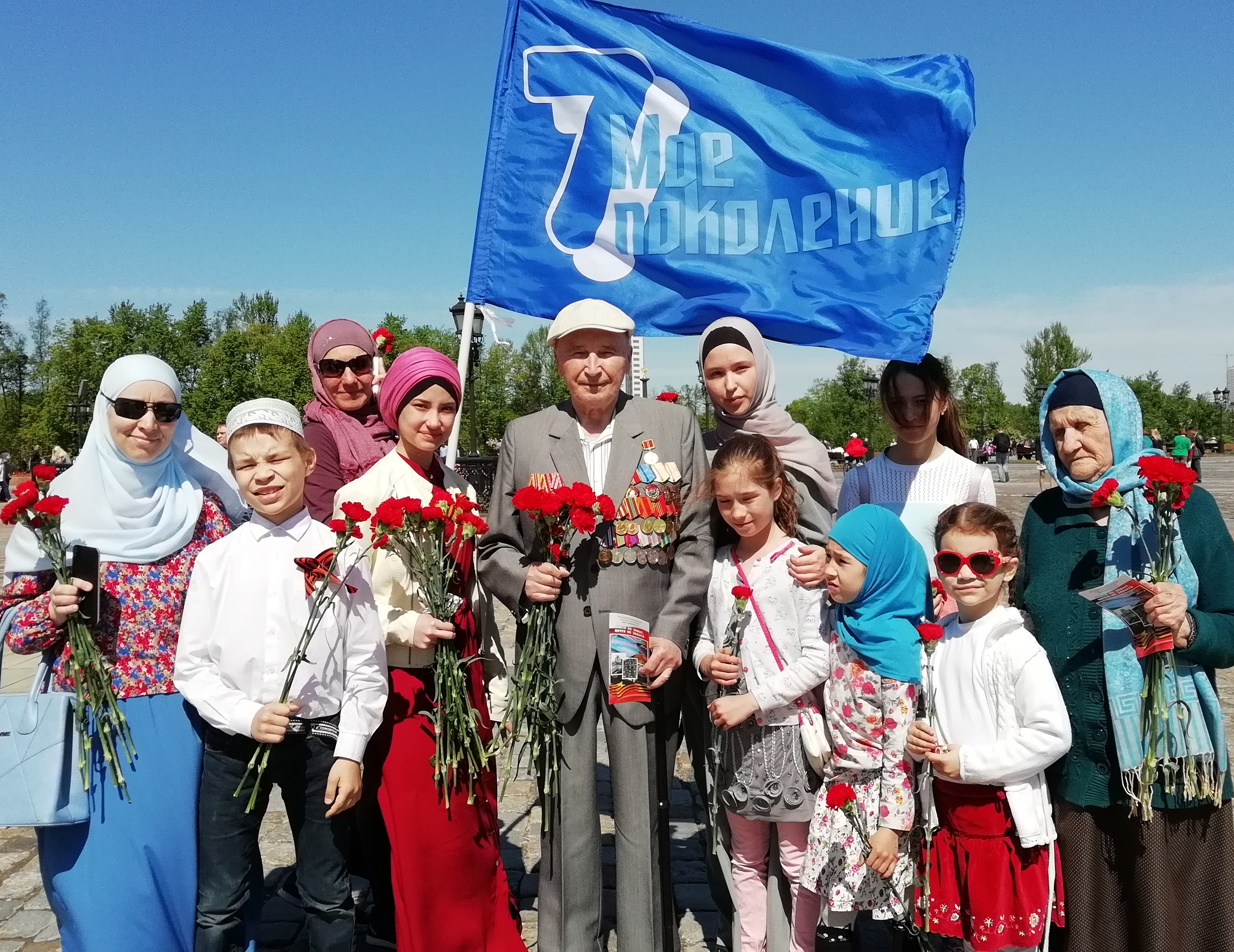 Молодое поколение мусульман Москвы встретились со своими героями