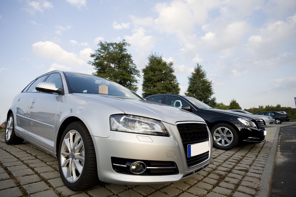 Как правильно выбрать хороший автосалон для покупки авто?