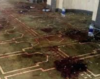 Верующие замерли от ужаса, придя в свою мечеть на пятое утро Рамадана