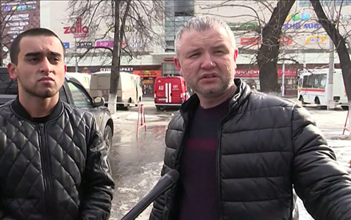 Крганов наградил таджика за “поступок, достойный настоящего мусульманина”