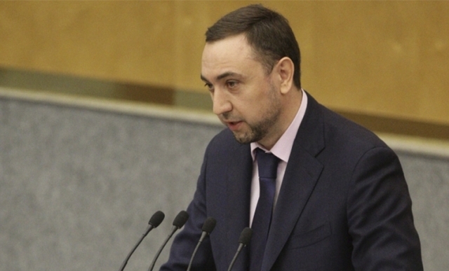 Представитель Чечни в Госдуме отозвал свою фамилию из списка инициаторов законопроекта о родных языках