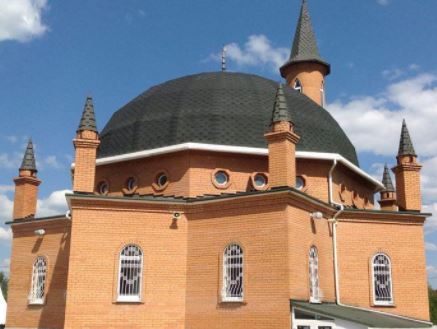 В Подмосковье открылась новая мечеть. На церемонии пожелали успеха сборной РФ по футболу