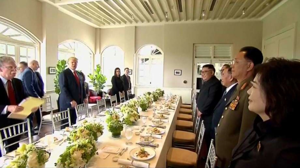 Чем потчевали Ким Чен Ына с Дональдом Трампом