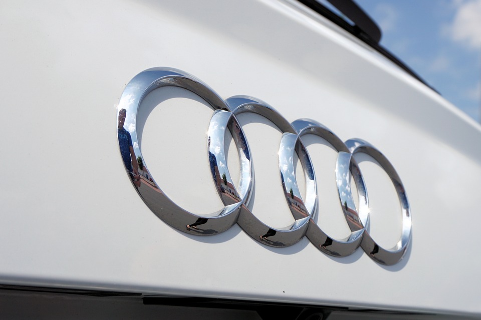 Особенности современного автомобиля Audi Q8