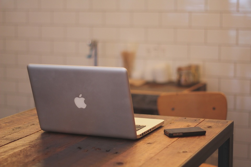 Кому доверить ремонт ноутбуков MacBook?