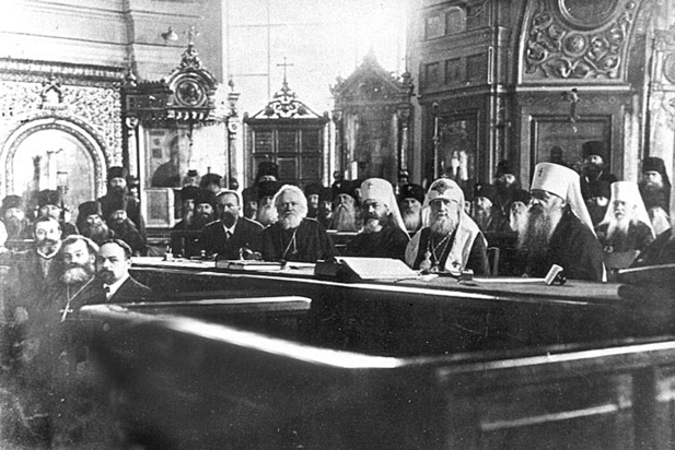 Профессор РГГУ: Российская империя зря понадеялась на Церковь
