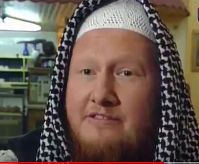 Британский разведчик виртуозно проповедовал джихад (ВИДЕО)
