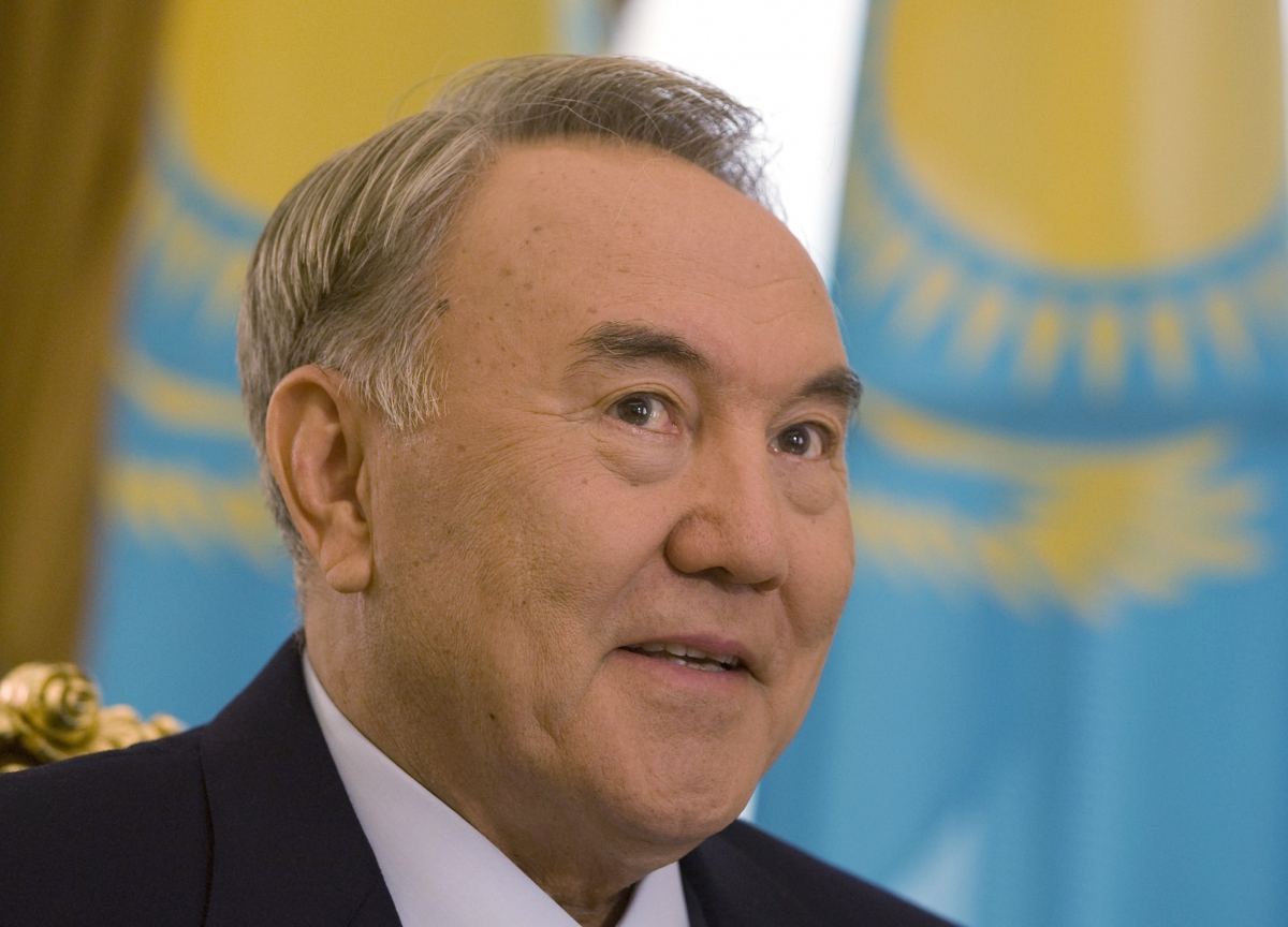 Назарбаев получил еще один пожизненный статус
