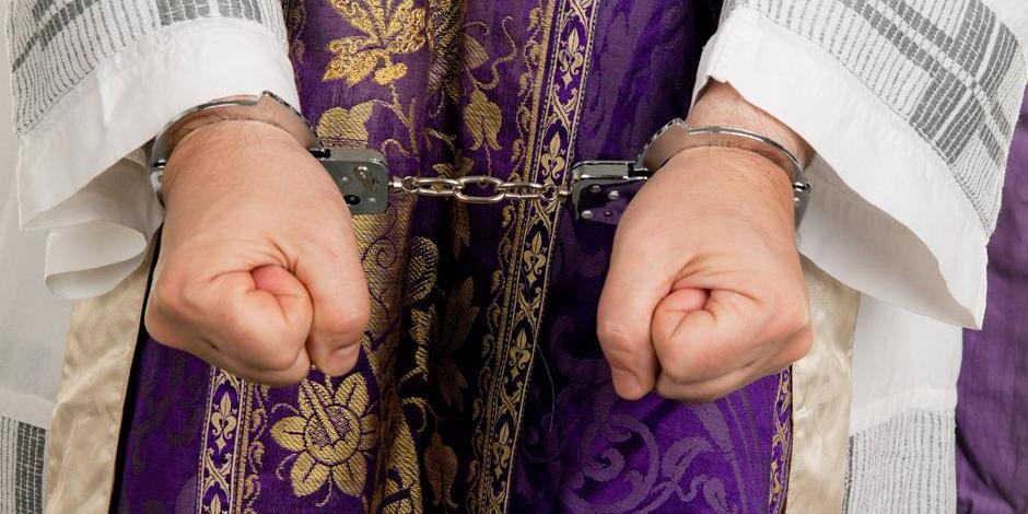 В одном американском штате насчитали сотни священников-педофилов