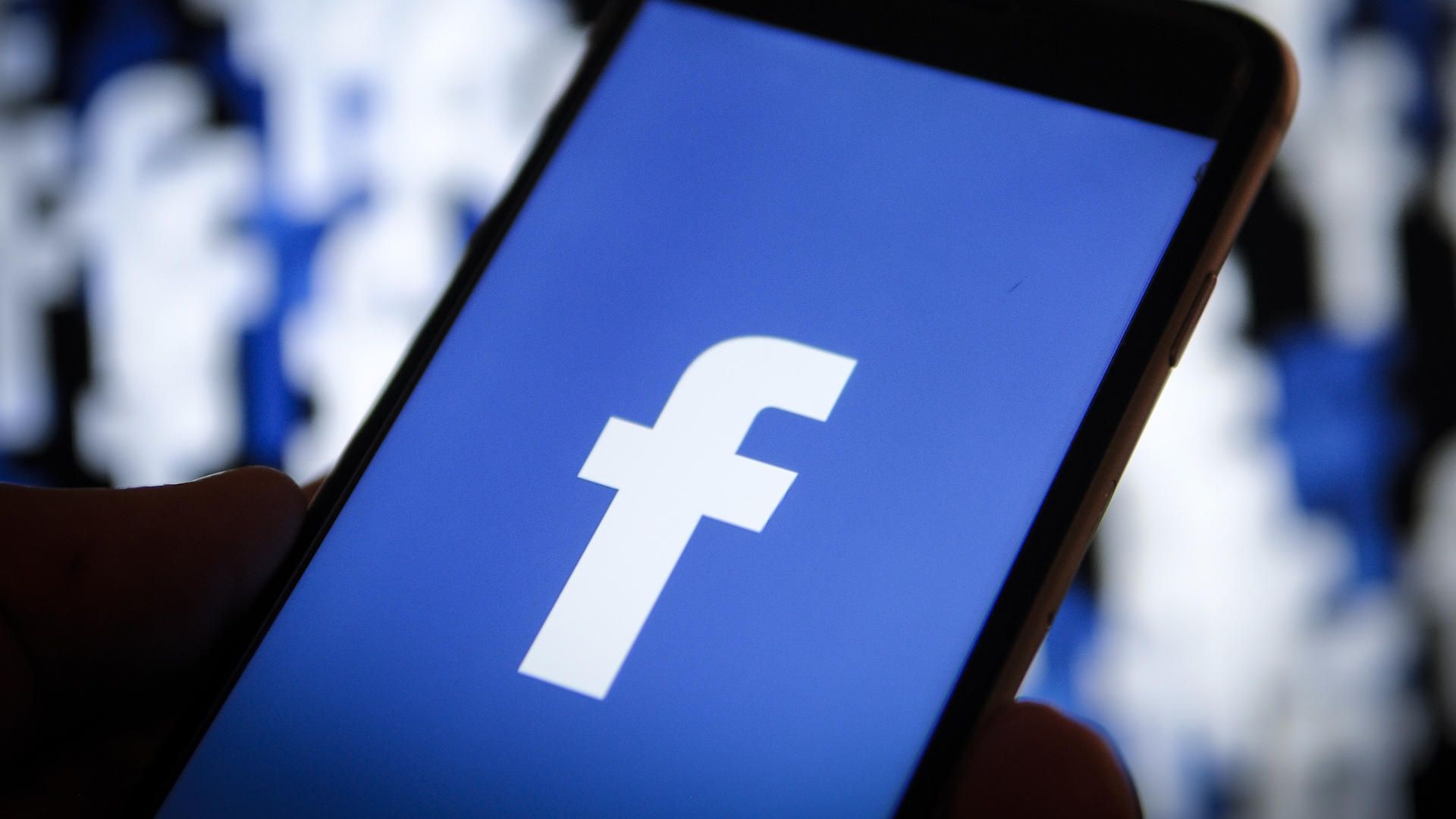 Facebook устроил чистку из-за Мьянмы