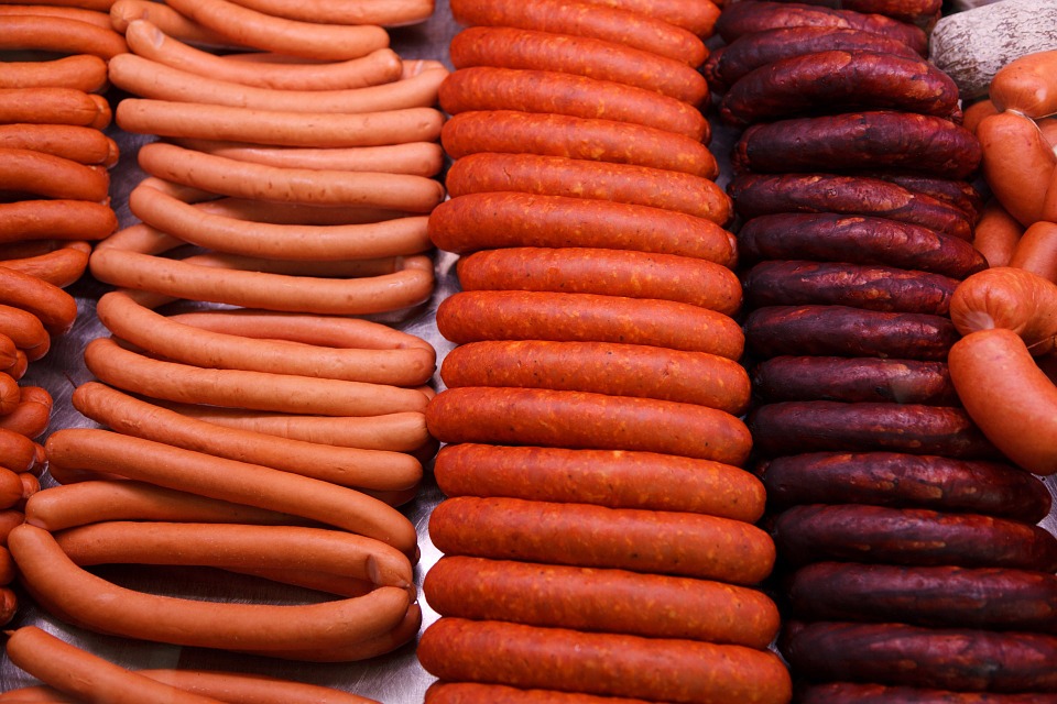 Вегетарианская альтернатива колбасам, сосискам и другим продуктам