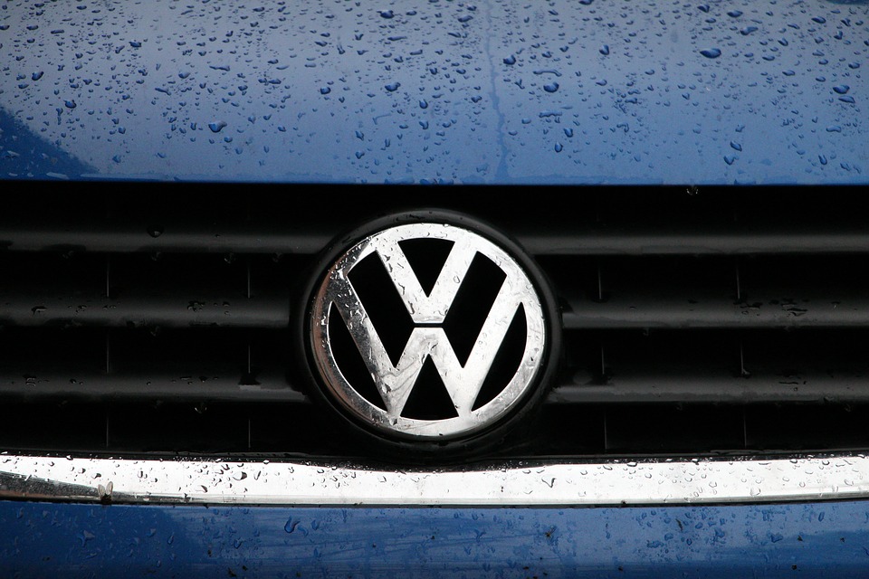 Услуги ремонта задней ходовой части Volkswagen в Москве