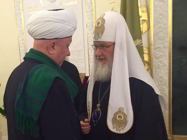Мусульмане обратились к главе минобороны и патриарху с просьбой поддержать строительство мечети