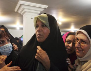 Дочь иранского лидера: Исламская республика разрушает ислам (ВИДЕО)
