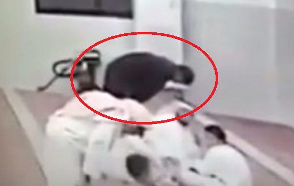 В соцсетях позавидовали смерти пакистанца (ВИДЕО)