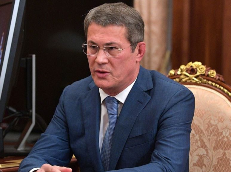 “Вы издеваетесь?”: Радий Хабиров разнёс правительство во время первого заседания