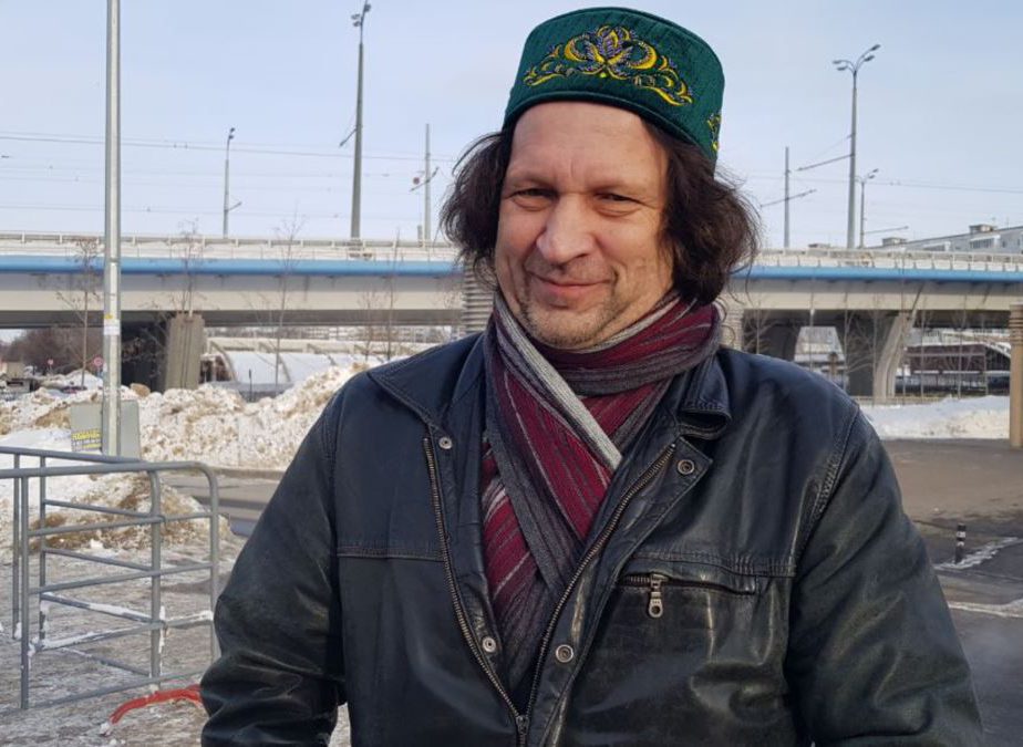 Павел Шмаков продолжает борьбу за татарский язык