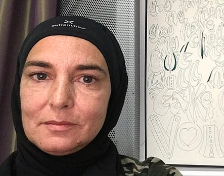 Знаменитая европейская певица приняла ислам, отказавшись от католического сана